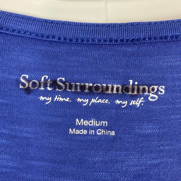 Soft Surroundings V-Neck Tunic Blouse Lightweight - Picture 5 of 6